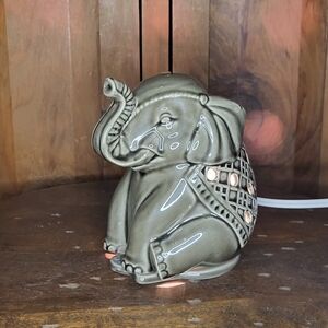 Elephant Wax Warmer